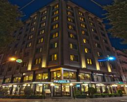 Riva Hotel