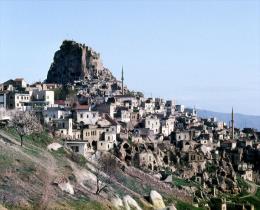 Uchisar Castle (Üçhisar Kalesi)