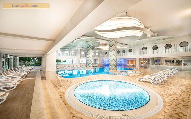 Titanic Beach Lara Hotel