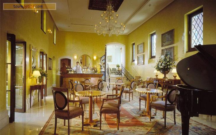 Four Seasons Hotel Istanbul
