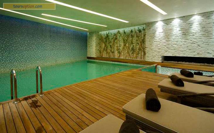 DoubleTree by Hilton Moda