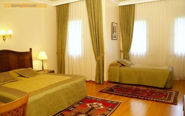 Uyan Hotel