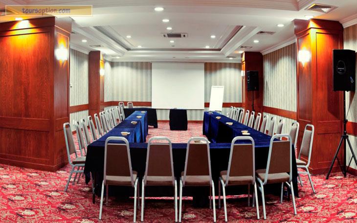 Green Park Hotel