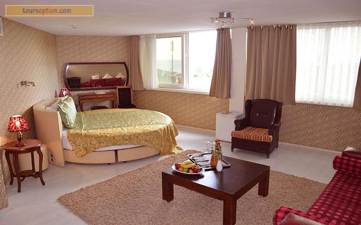 Assos Hotel