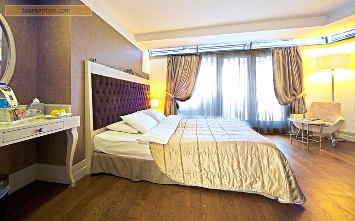 Faros Old City Hotel