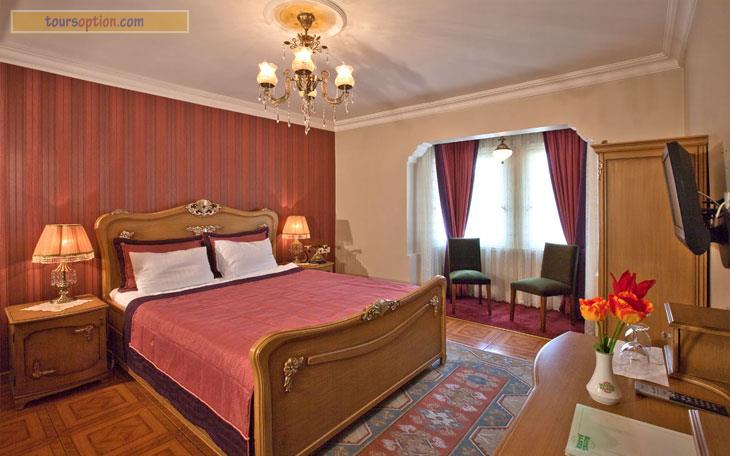 Alzer Hotel Alzer Hotel