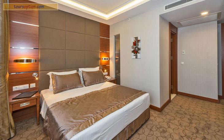 Glorious Hotel