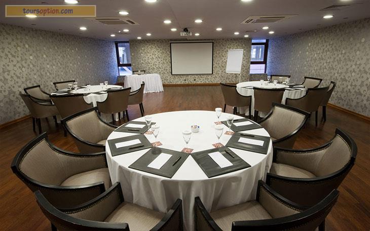 Sheraton Istanbul Maslak Hotel
