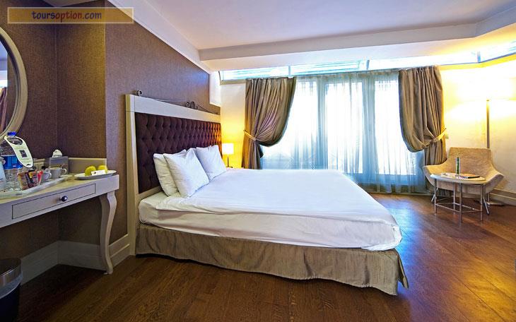 Faros Old City Hotel