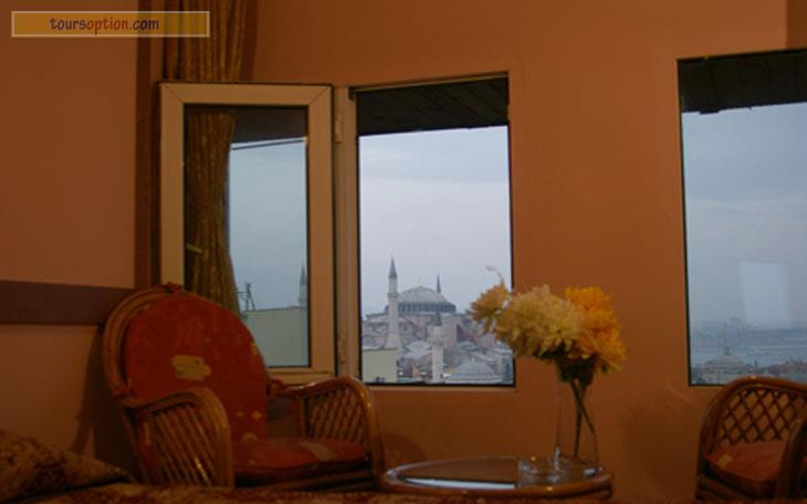 Halı Hotel