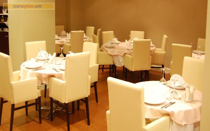 Golden Hill Hotel