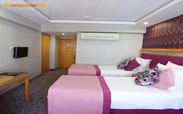 Carlton Hotel