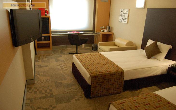 Nippon Hotel