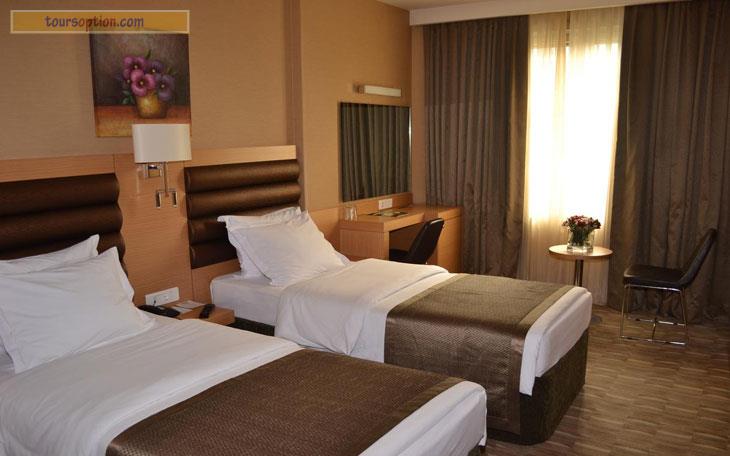 Riva Hotel