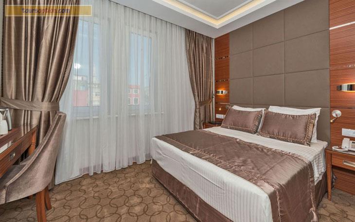 Glorious Hotel