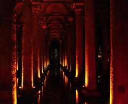 Basilica Cistern (Yerebatan Sarnıcı)